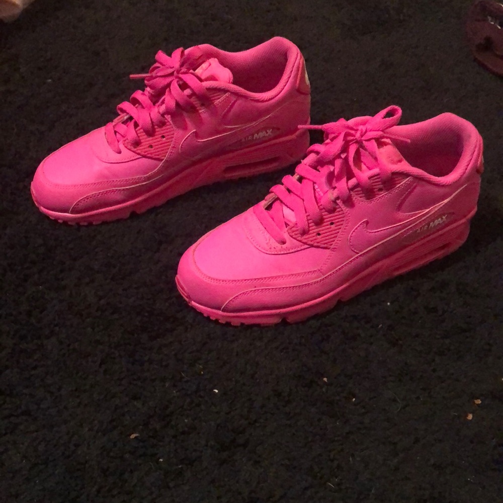 Pink Nike air max shoes